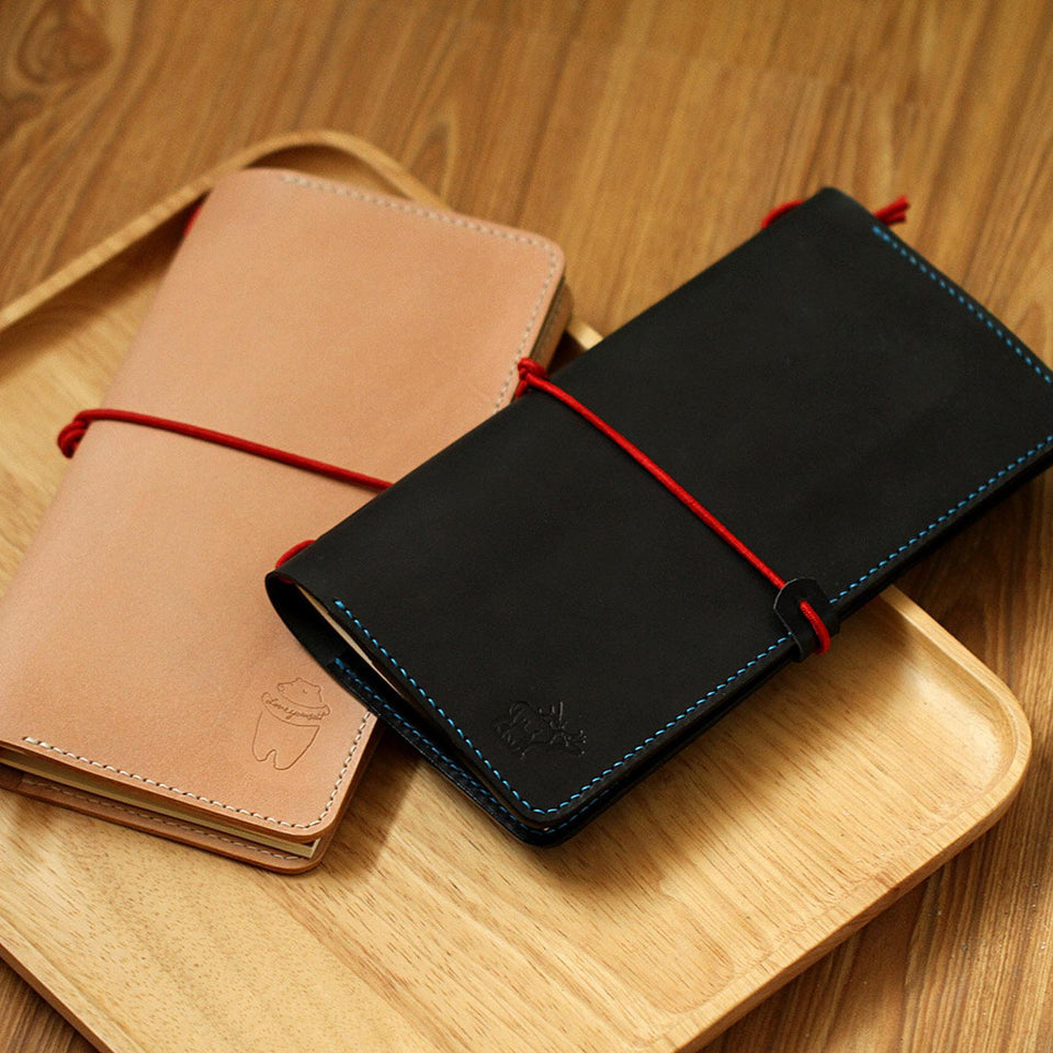 Handcrafting Veg-tanned Leather Field Traveler Notebook Cover Journal Diary