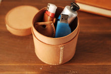 Load image into Gallery viewer, MerrySix Crafts Handmade Cute Natural Desk Pencil Holder Organizer Veg-tanned Leather Pen Case Pen Container Brush Pot
