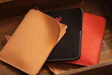 Load image into Gallery viewer, MerrySix Handmade Crafts 100% Hand-Stitched Veg-tanned Leather Field Note Book Cover
