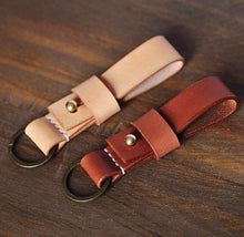 Load image into Gallery viewer, MerrySix Handcrafted Crafts Handmade Veg-Tanned Leather Personalized Cute Key Holder
